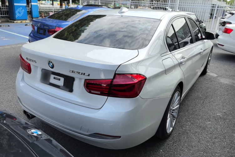 BMW 3 Series 2017 car image #5