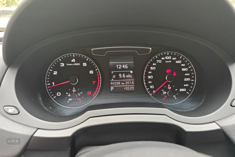 Audi Q3 2017 #13 Audi Q3 2017 car image #13