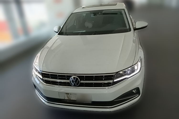 Volkswagen Bora 2022 car image #3