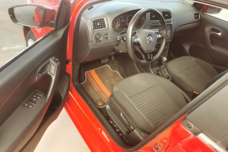Volkswagen Polo 2017 #12 Volkswagen Polo 2017 car image #12