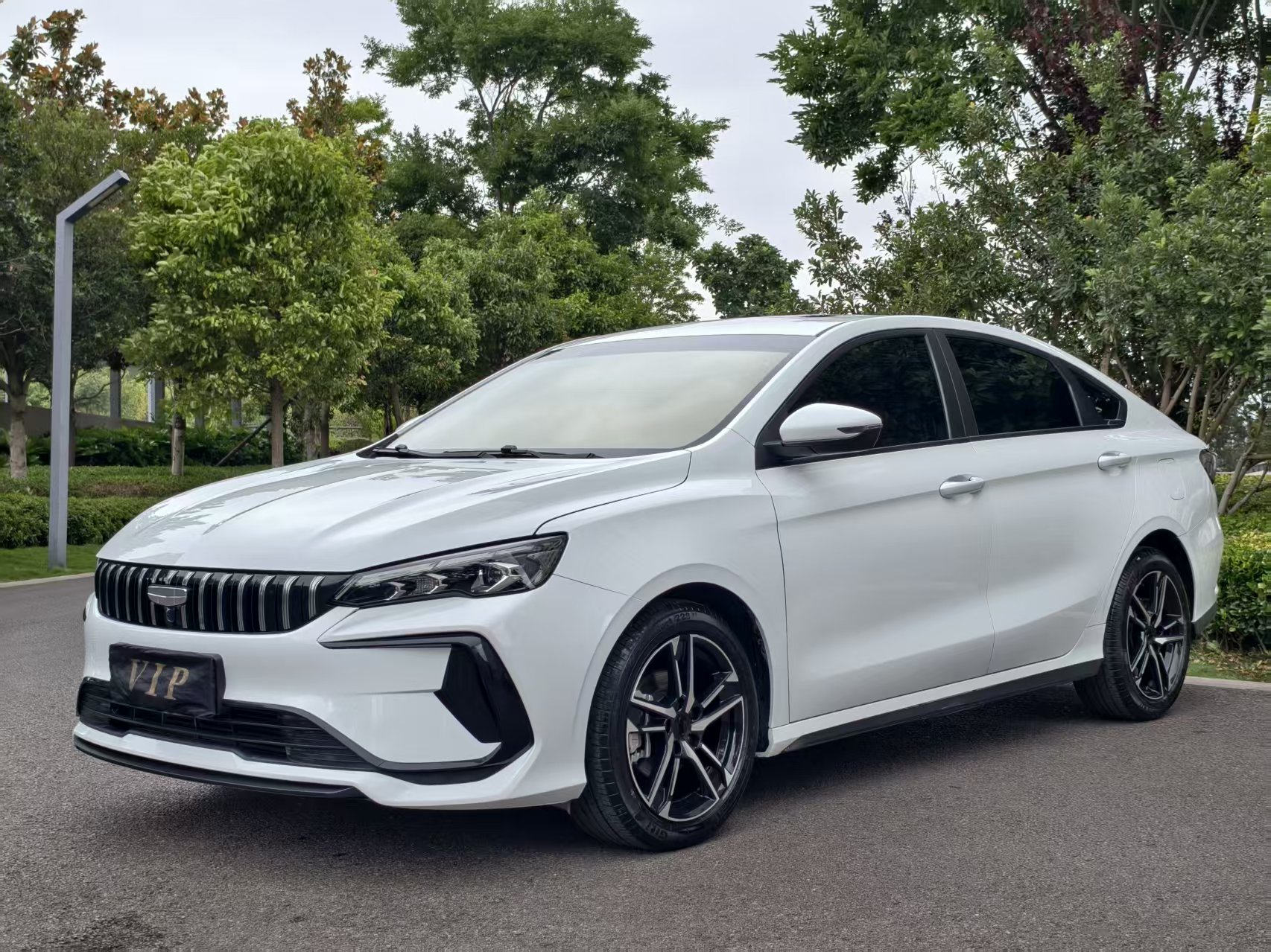GEELY Binray 2023 car image 