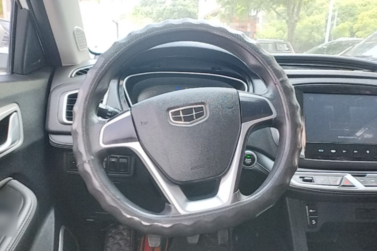 GEELY Vision X6 2021 صورة سيارة #11