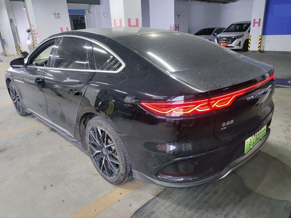 BYD Han 2024 car image #2