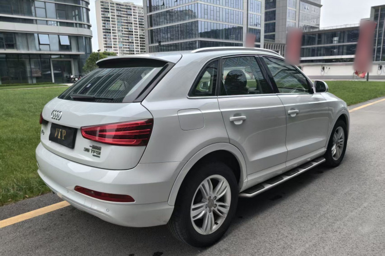 Audi Q3 2015 #7 Audi Q3 2015 car image #7
