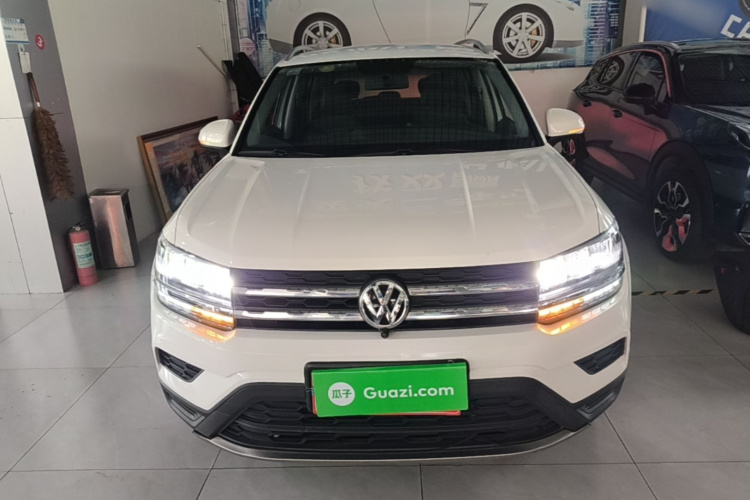 Volkswagen Tharu 2019 #3 Volkswagen Tharu 2019 car image #3