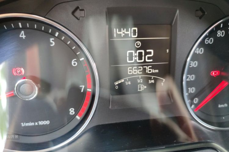 Volkswagen Polo 2015 car image #14