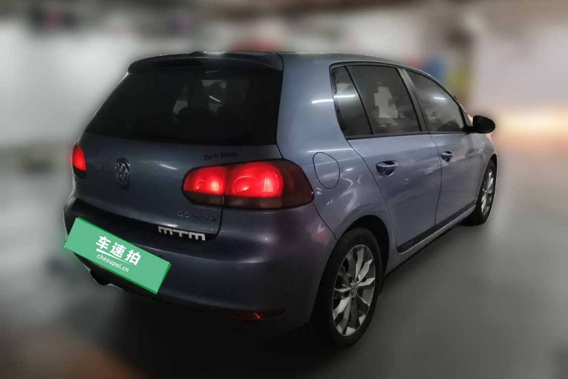 Volkswagen Golf 2012 car image #4