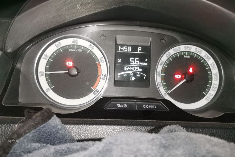 Skoda Rapid 2017 #14 Skoda Rapid 2017 image de voiture #14