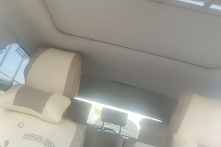 Volkswagen Polo 2016 car image #18