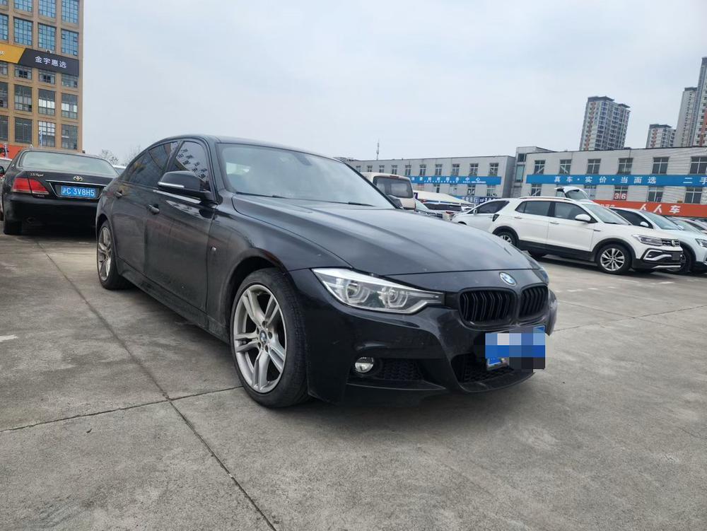 BMW 3 Series 2018 immagine di auto #3