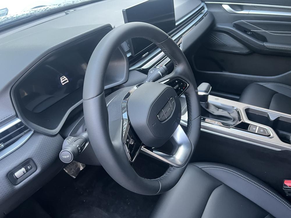GEELY Emgrand 2025 car image #8