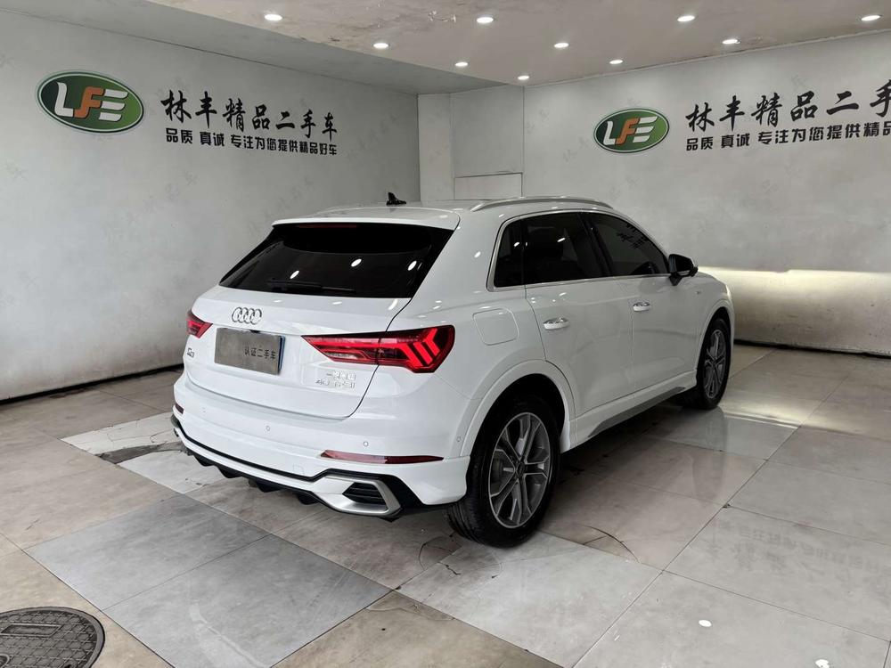 Audi Q3 2025 صورة سيارة #7