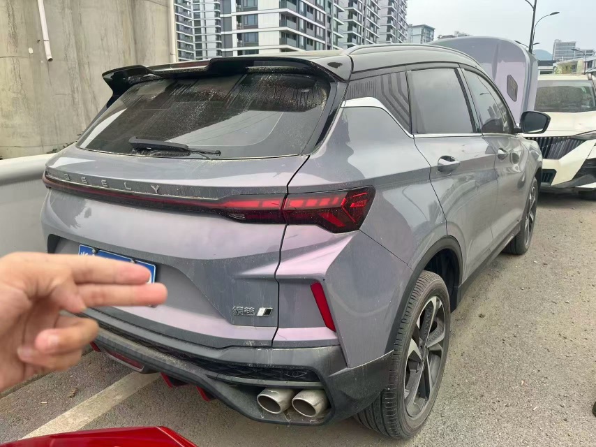 GEELY Coolray 2022 imagem de carro #2