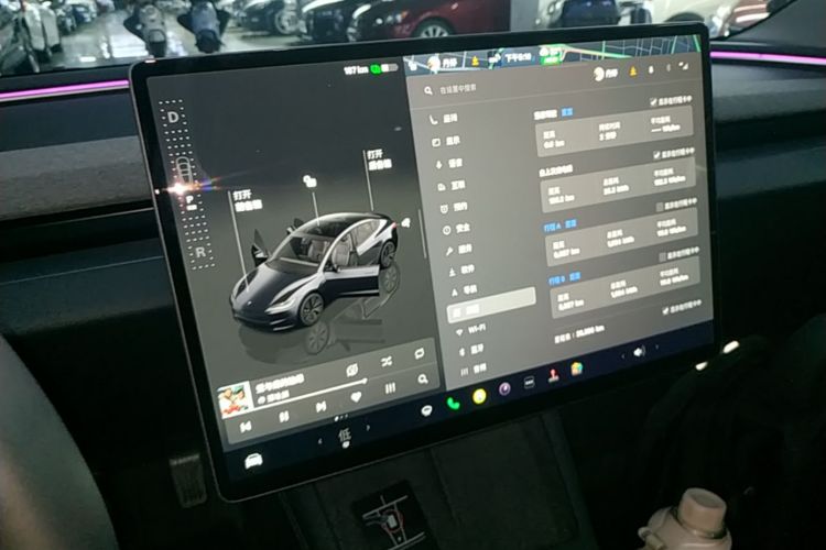Tesla Model 3 2024 car image #13