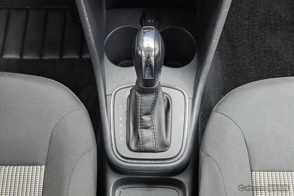 Volkswagen Polo 2018 #15 Volkswagen Polo 2018 car image #15
