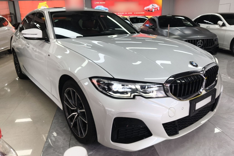 BMW 3 Series 2021 #4 BMW 3 Series 2021 immagine di auto #4