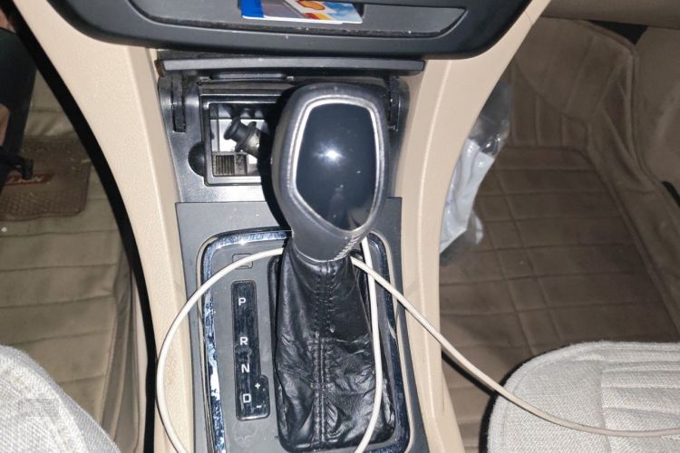 GEELY Emgrand 2017 #16 GEELY Emgrand 2017 car image #16