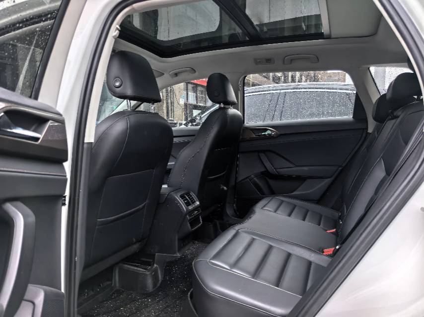 Volkswagen Tharu 2022 imagem de carro #4