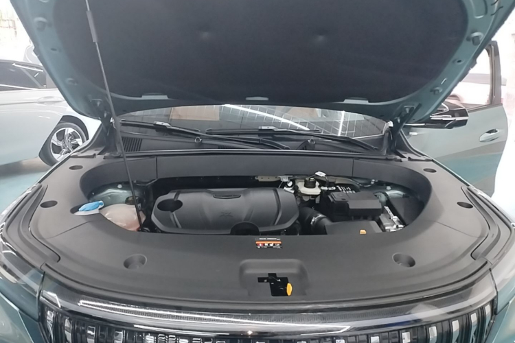 GEELY Boyue L 2025 car image #20