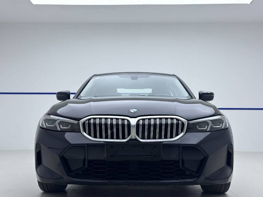 BMW 3 Series 2023 car image #2