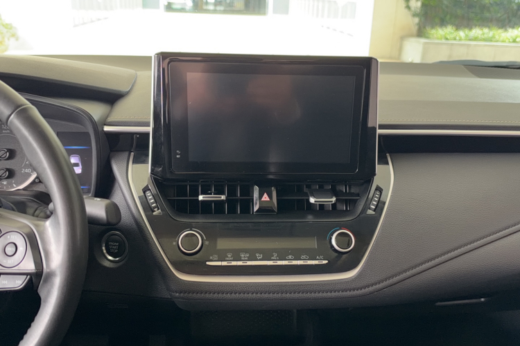 Toyota Corolla 2021 car image #17