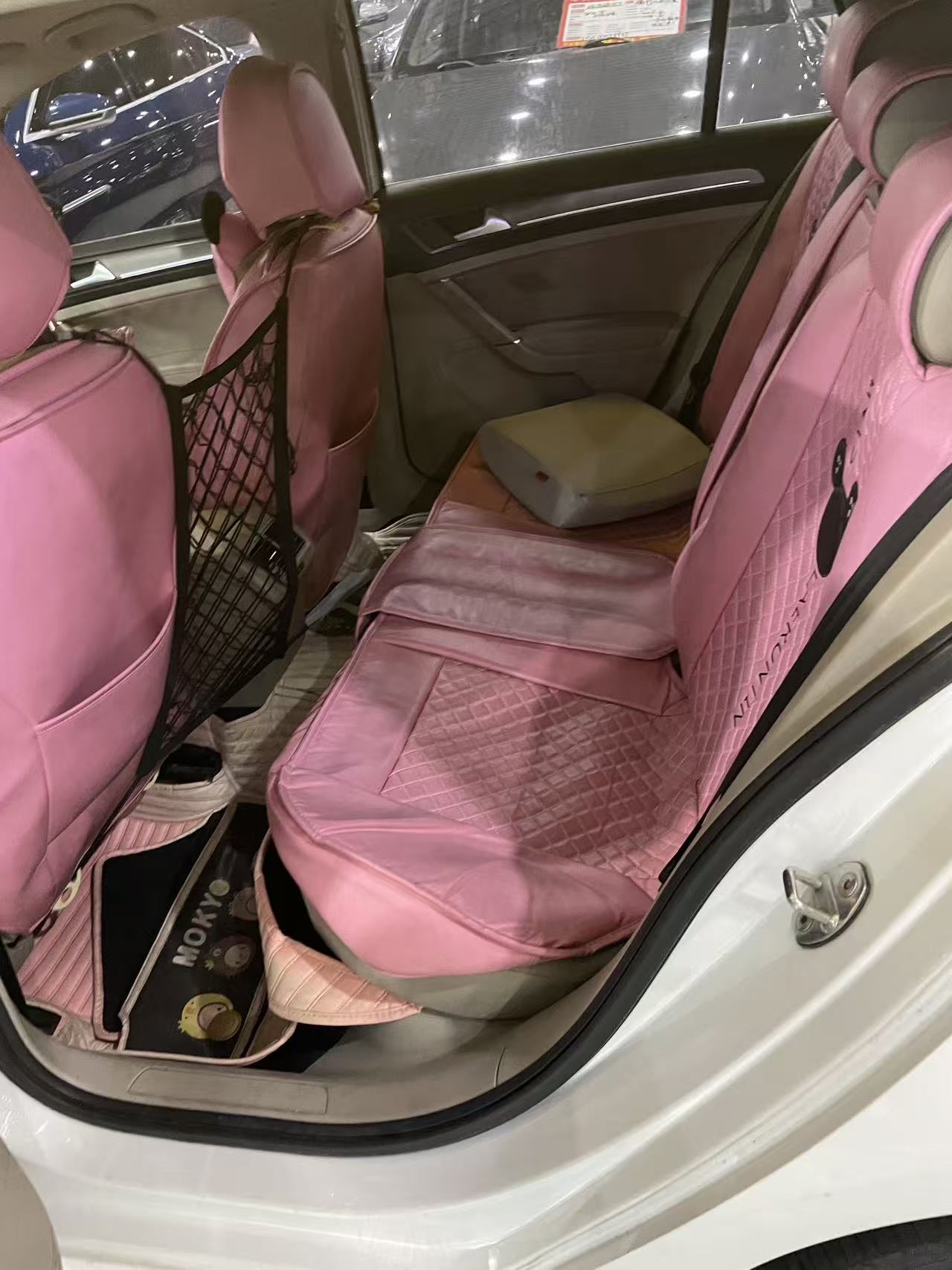 Volkswagen Golf 2016 car image #2