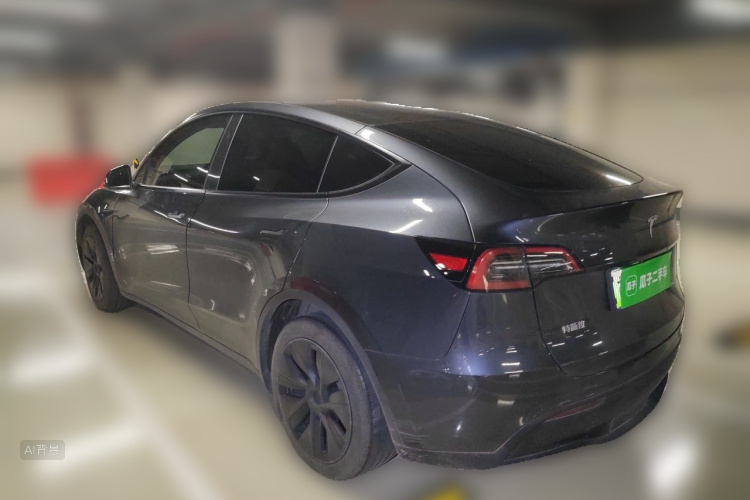 Tesla Model Y 2024 #5 Tesla Model Y 2024 car image #5