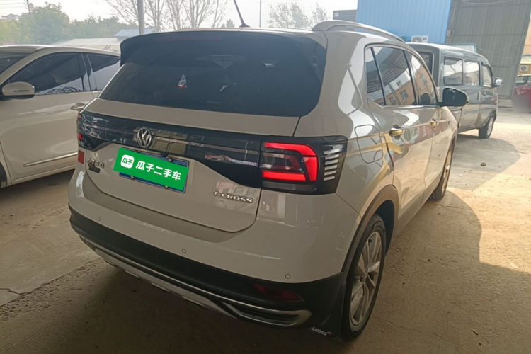 Volkswagen T-Cross 2020 #7 Volkswagen T-Cross 2020 car image #7