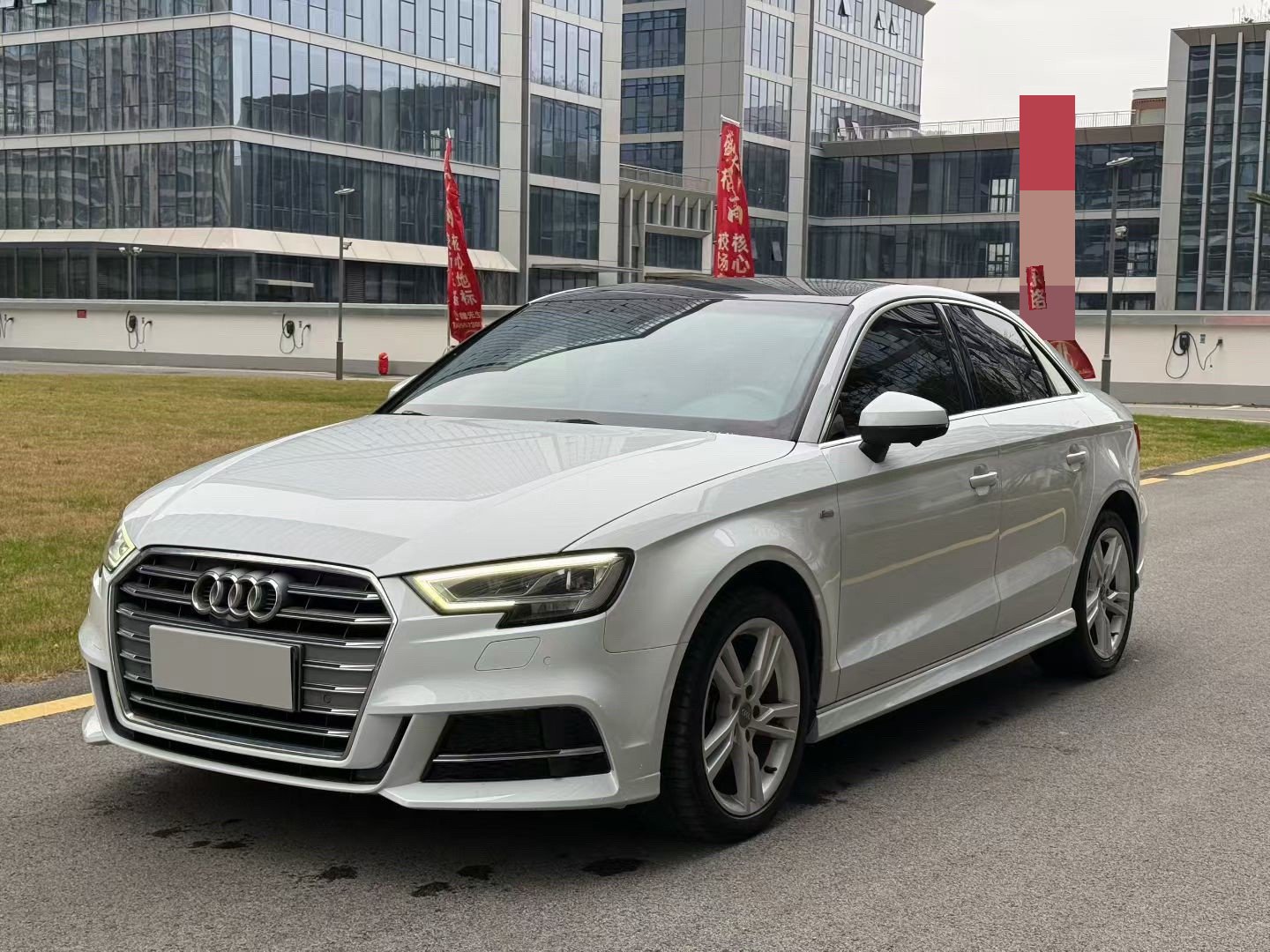 Audi A3 2018 car image 