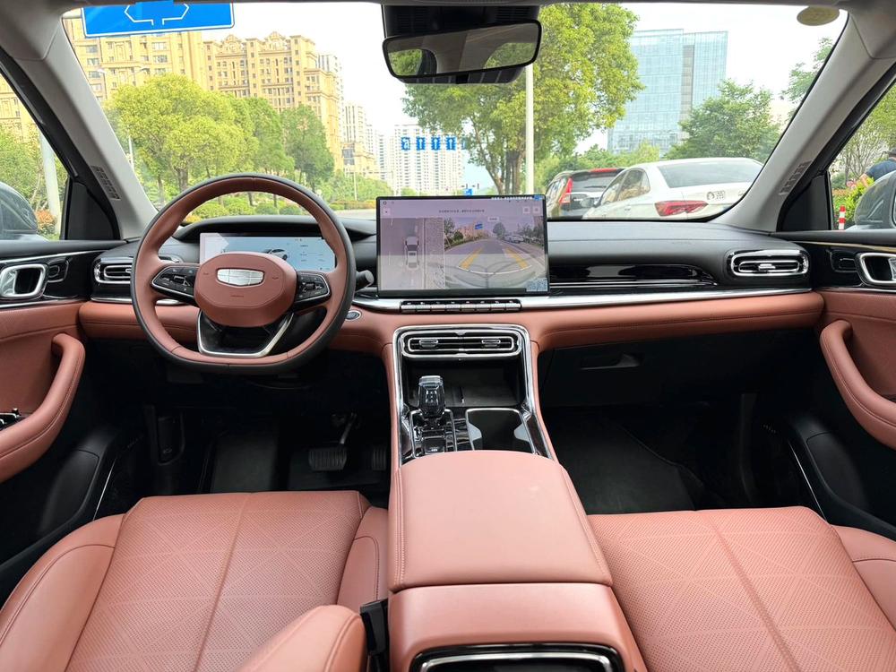 GEELY Emgrand 2025 #7 GEELY Emgrand 2025 car image #7