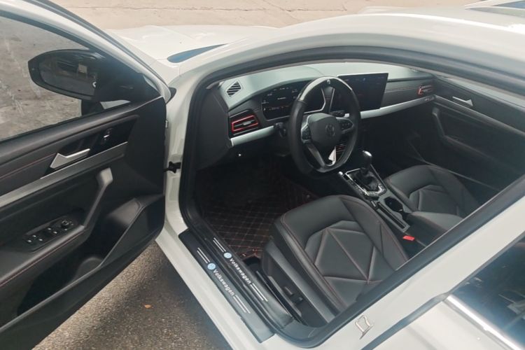 Volkswagen Lavida 2024 car image #16