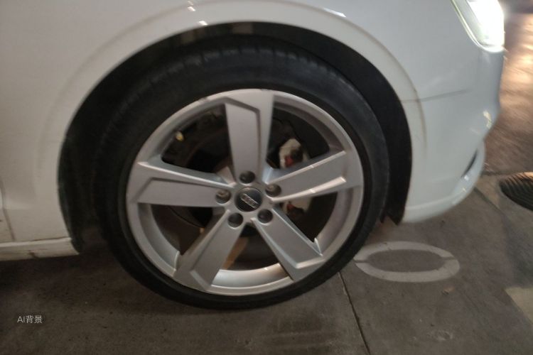 Audi A3 2019 car image #9