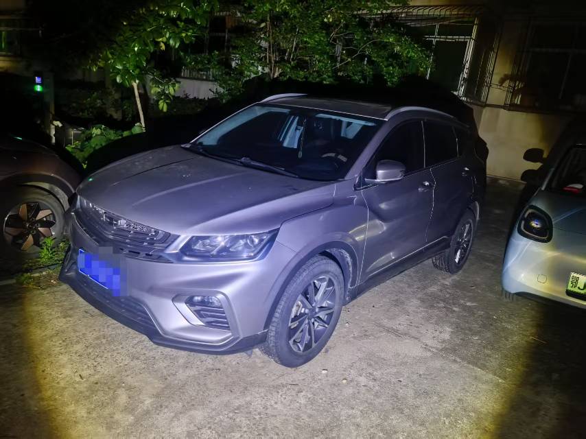 GEELY Coolray 2021 GEELY Coolray 2021 immagine di auto