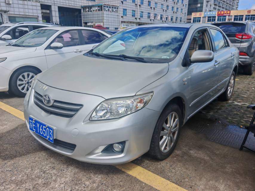 Toyota Corolla 2010 car image 