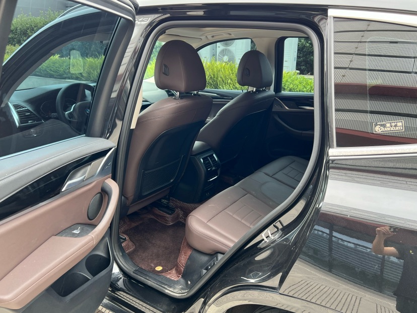 BMW X3 2021 car image #6