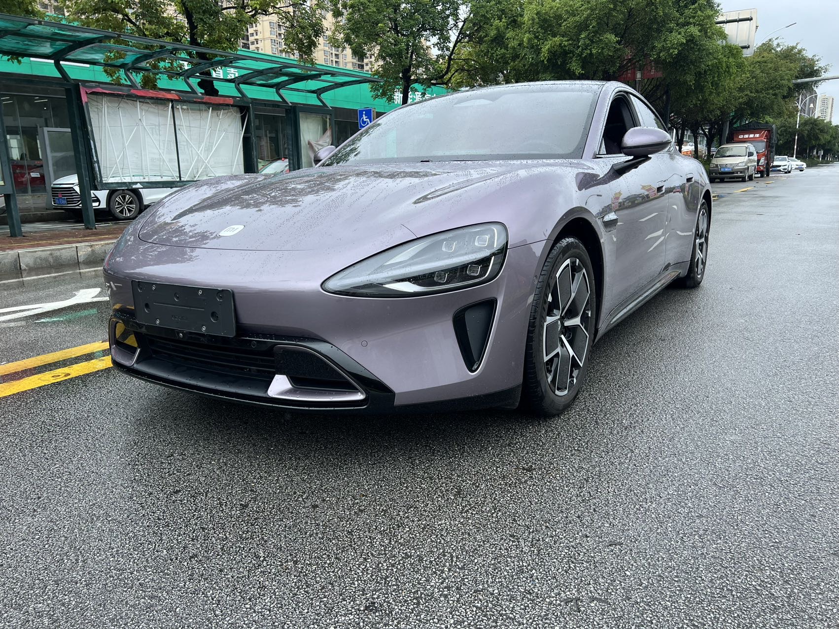 MI SU7 2024 car image 