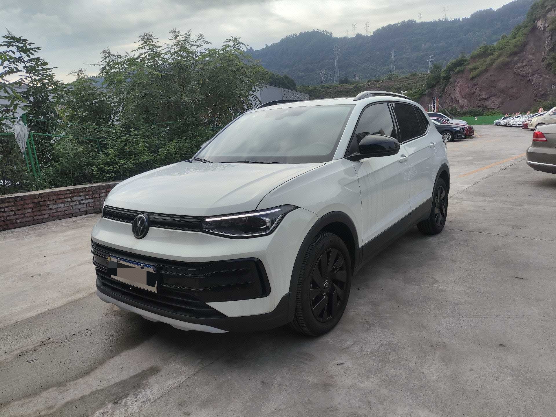 Volkswagen Tharu 2025 car image 