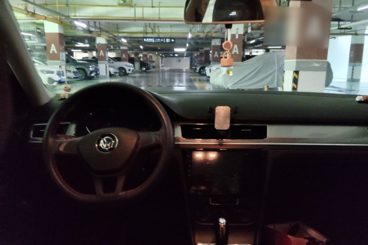 Volkswagen Bora 2018 car image #7