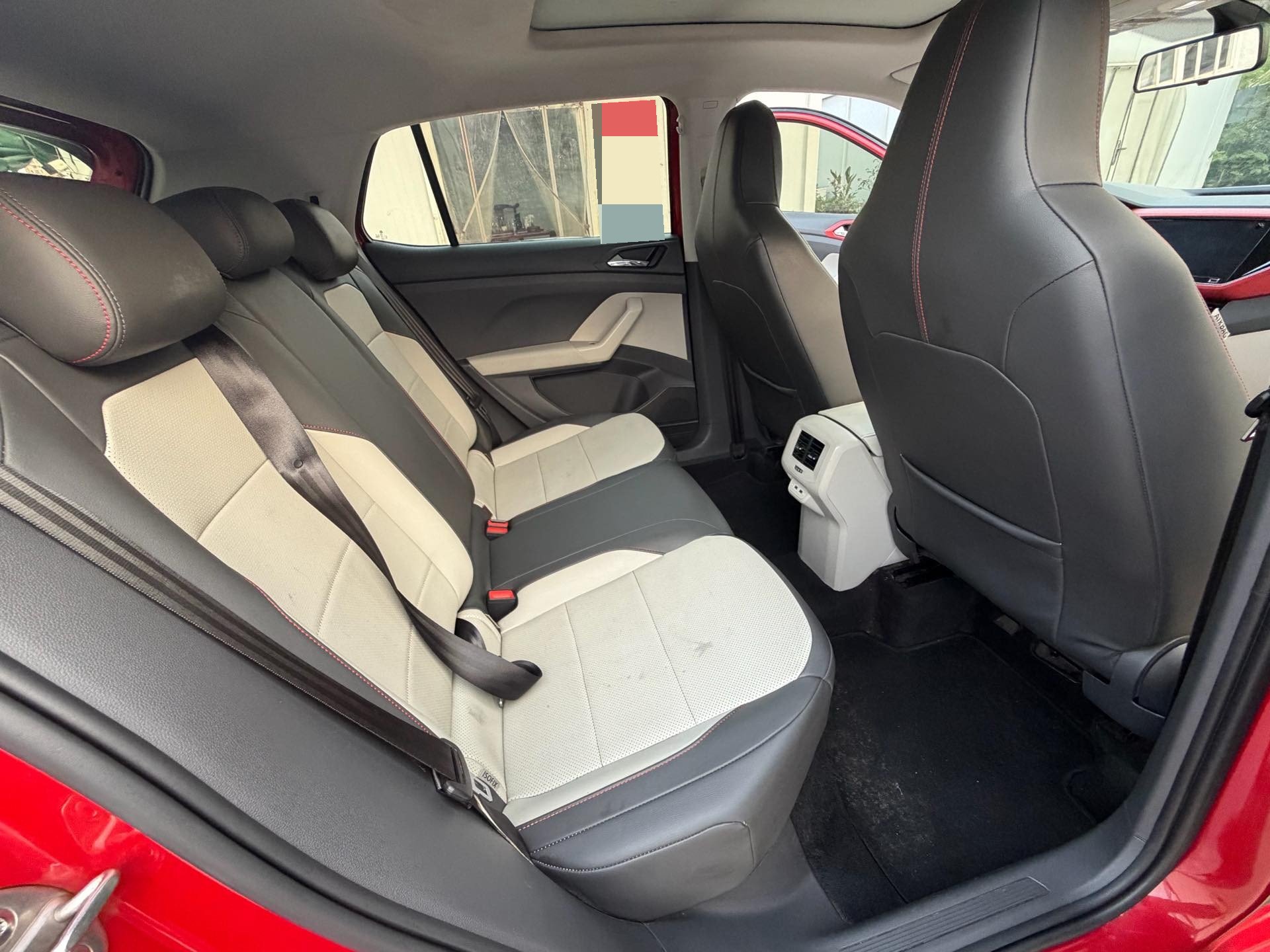 Volkswagen T-Cross 2019 car image #6