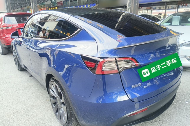 Tesla Model Y 2022 #5 Tesla Model Y 2022 car image #5
