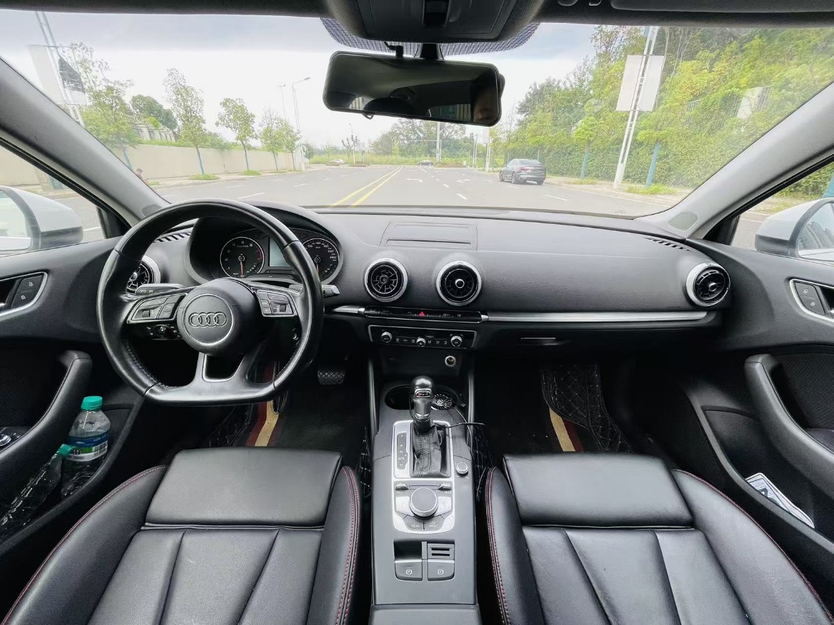 Audi A3 2017 car image #5