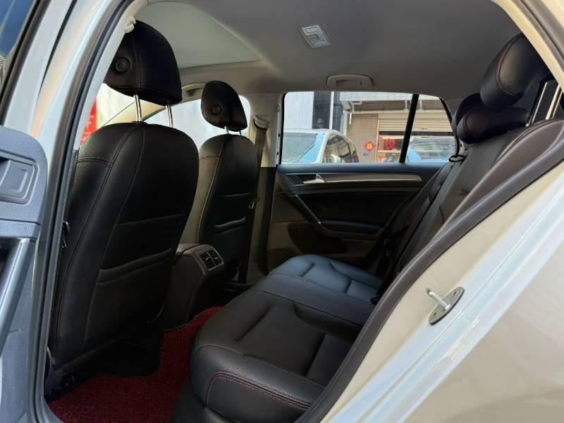 Volkswagen Golf 2016 imagen de coche #5