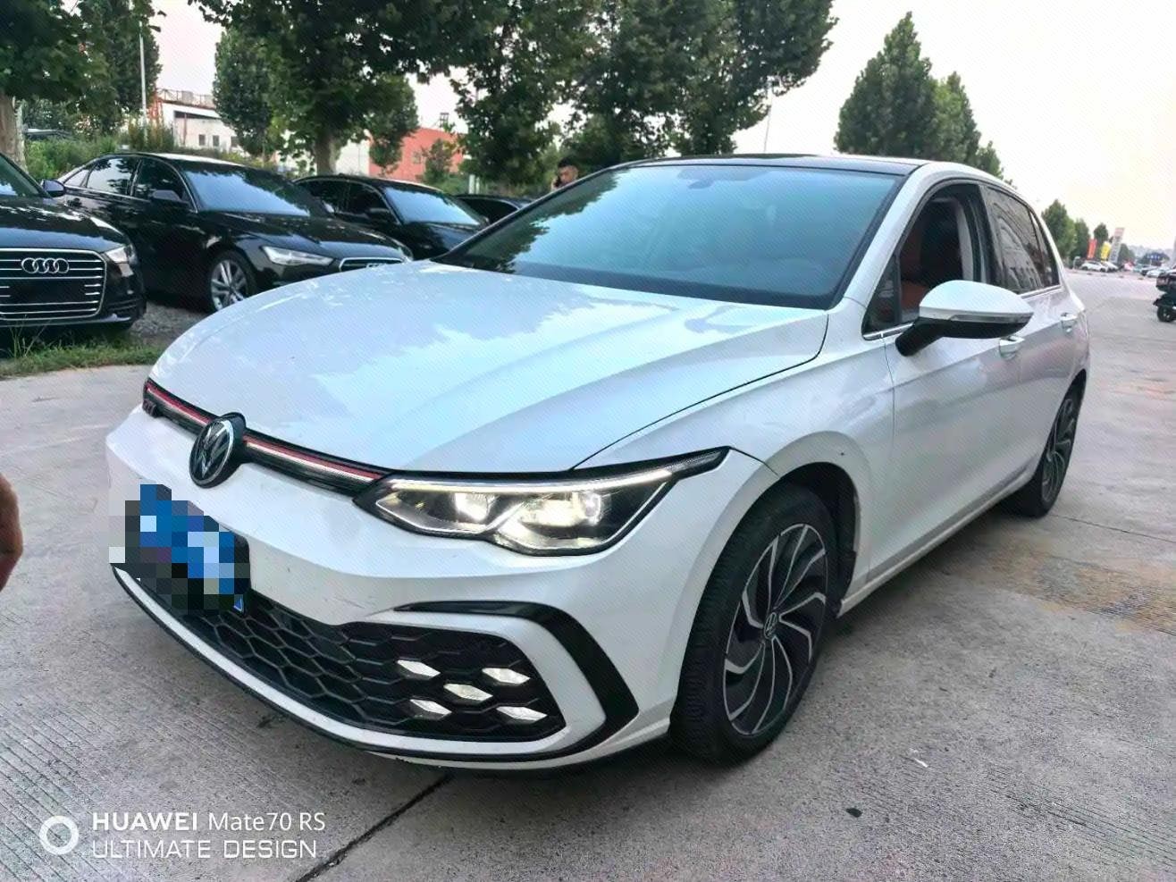 2022 immagine di auto 