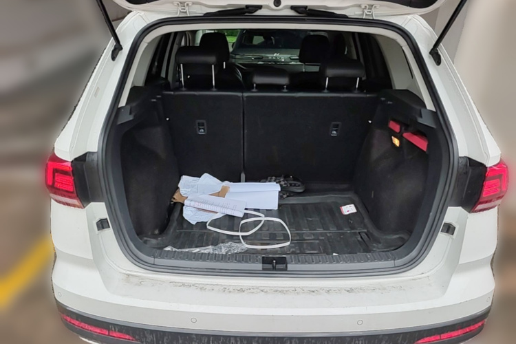 Volkswagen Tharu 2019 car image #21