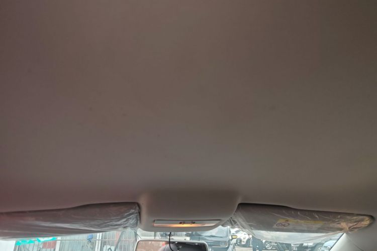 Volkswagen Polo 2017 car image #18