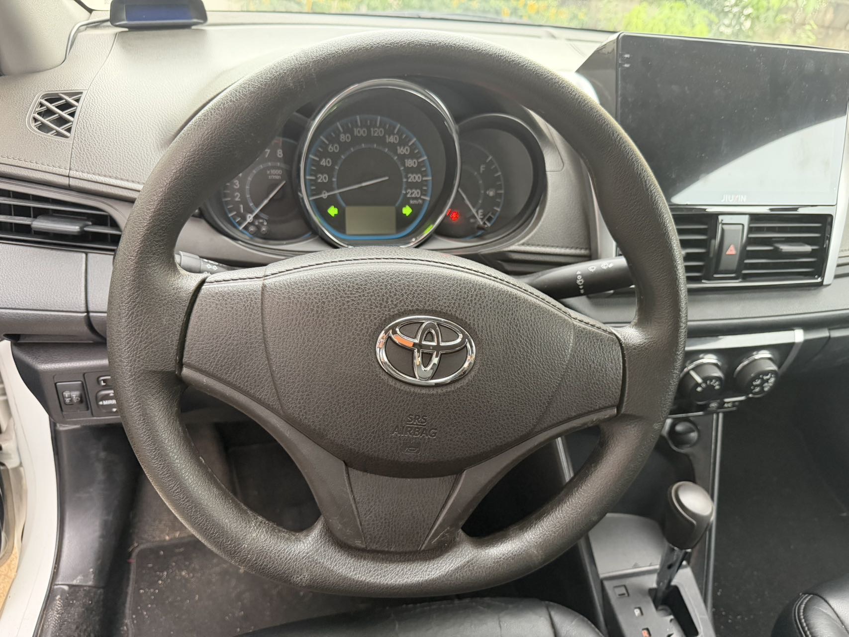 Toyota Vios 2015 car image #3