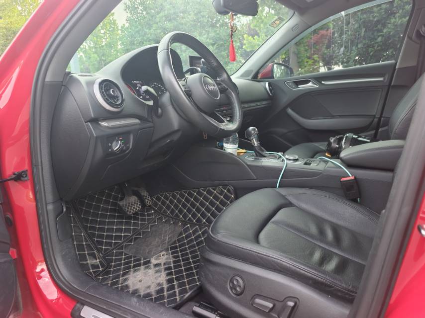 Audi A3 2018 imagen de coche #4