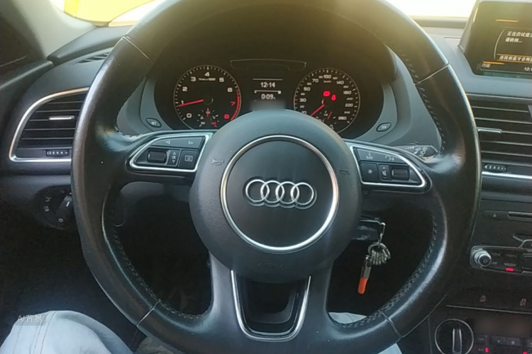 Audi Q3 2016 image de voiture #12