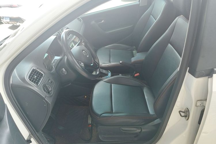 Volkswagen Polo 2018 #15 Volkswagen Polo 2018 car image #15