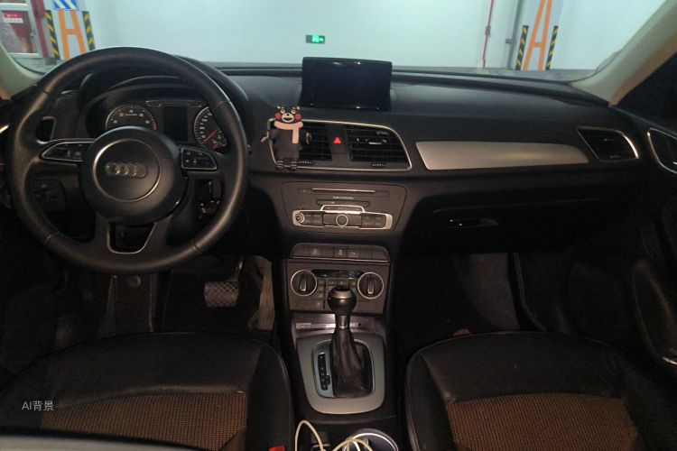Audi Q3 2017 immagine di auto #11